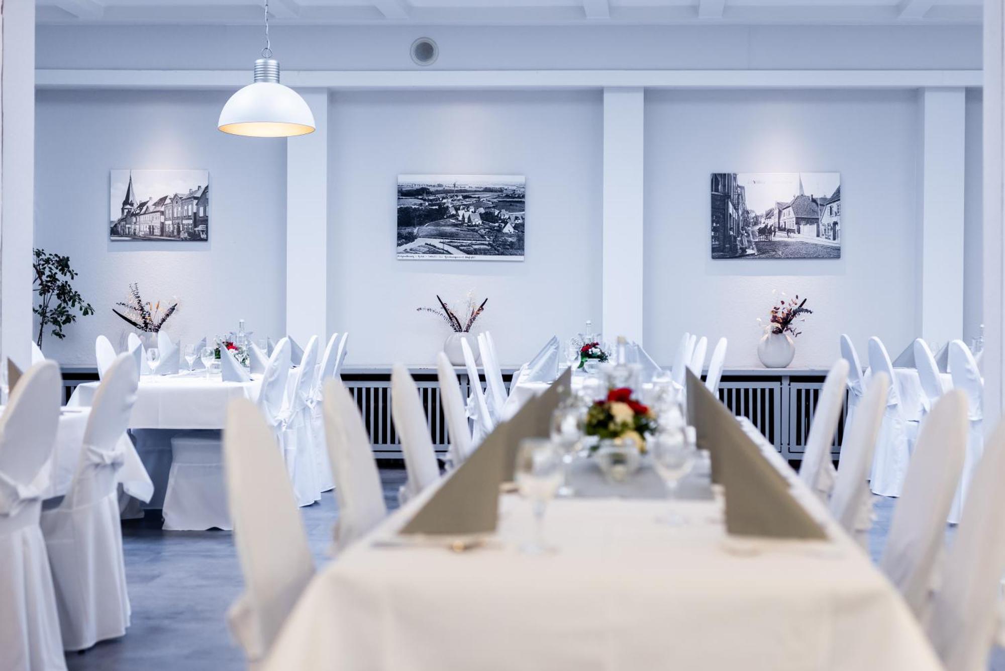 Lütjenburg Hotel Luettje Burg מראה חיצוני תמונה
