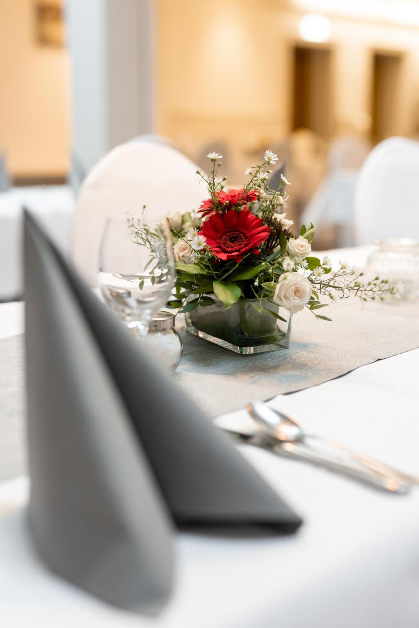 Lütjenburg Hotel Luettje Burg מראה חיצוני תמונה