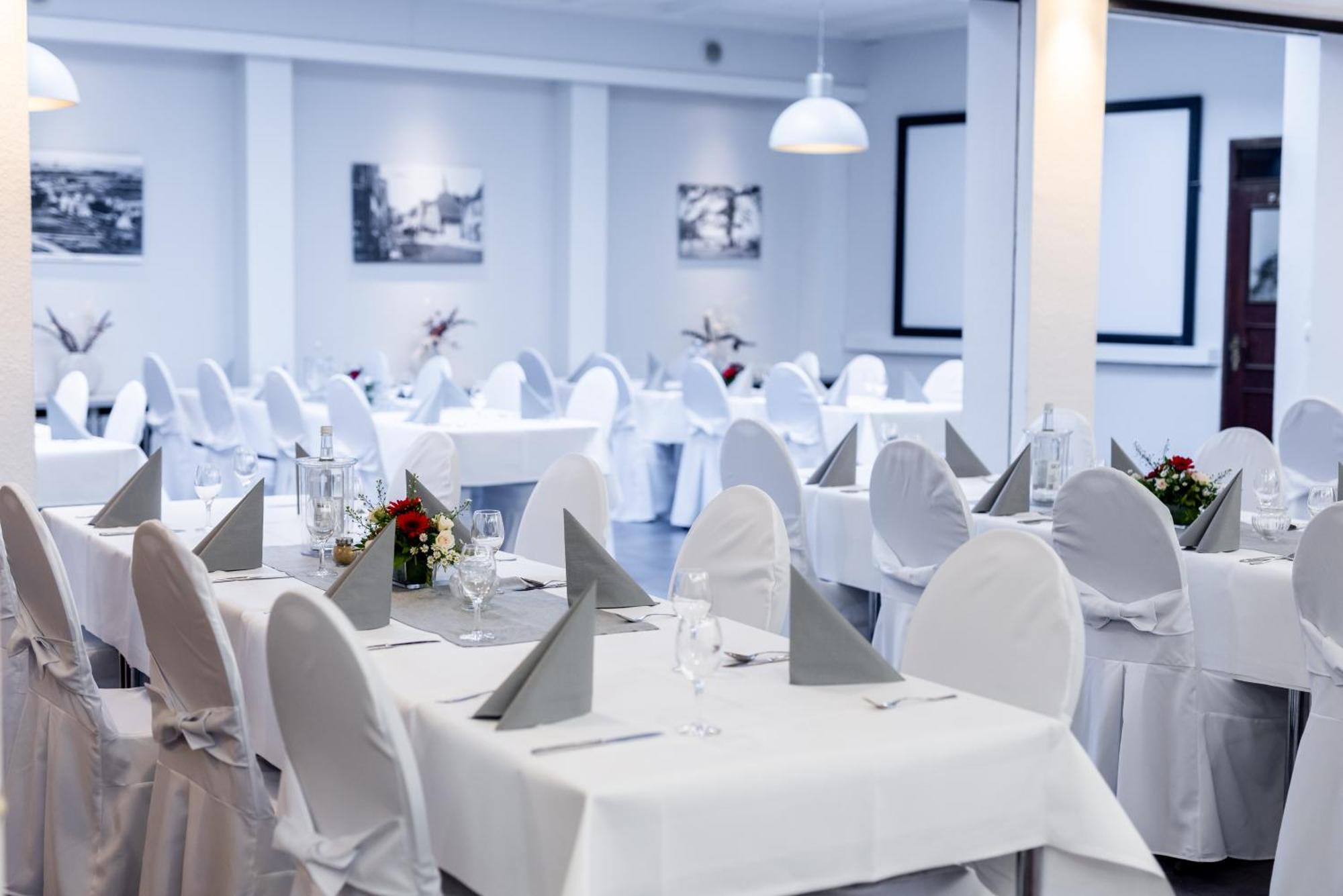 Lütjenburg Hotel Luettje Burg מראה חיצוני תמונה