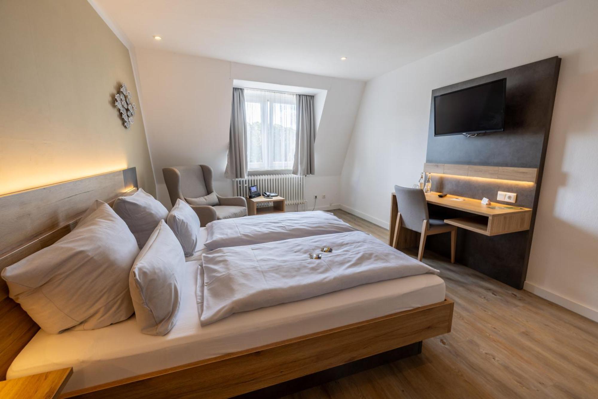 Lütjenburg Hotel Luettje Burg מראה חיצוני תמונה