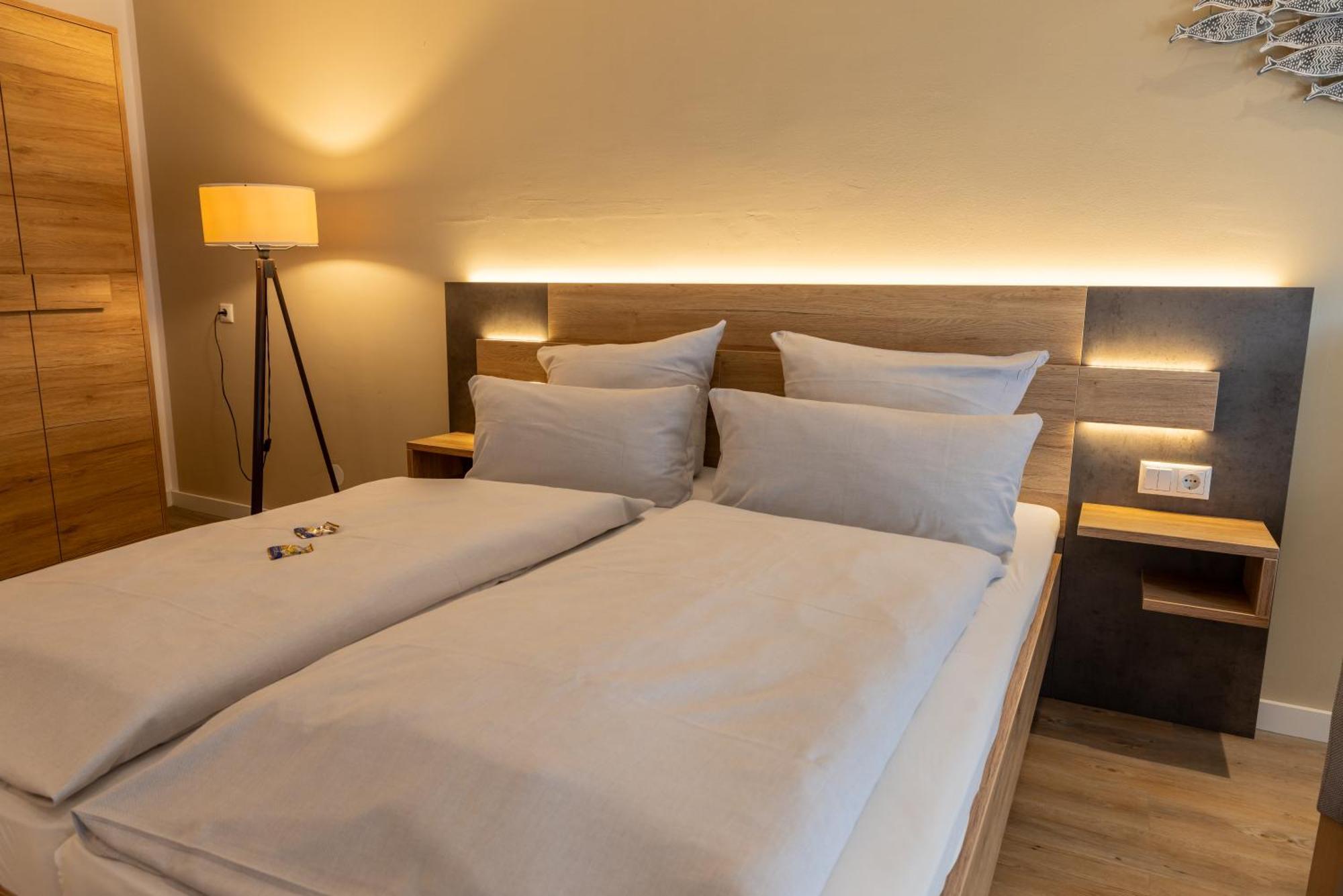 Lütjenburg Hotel Luettje Burg מראה חיצוני תמונה