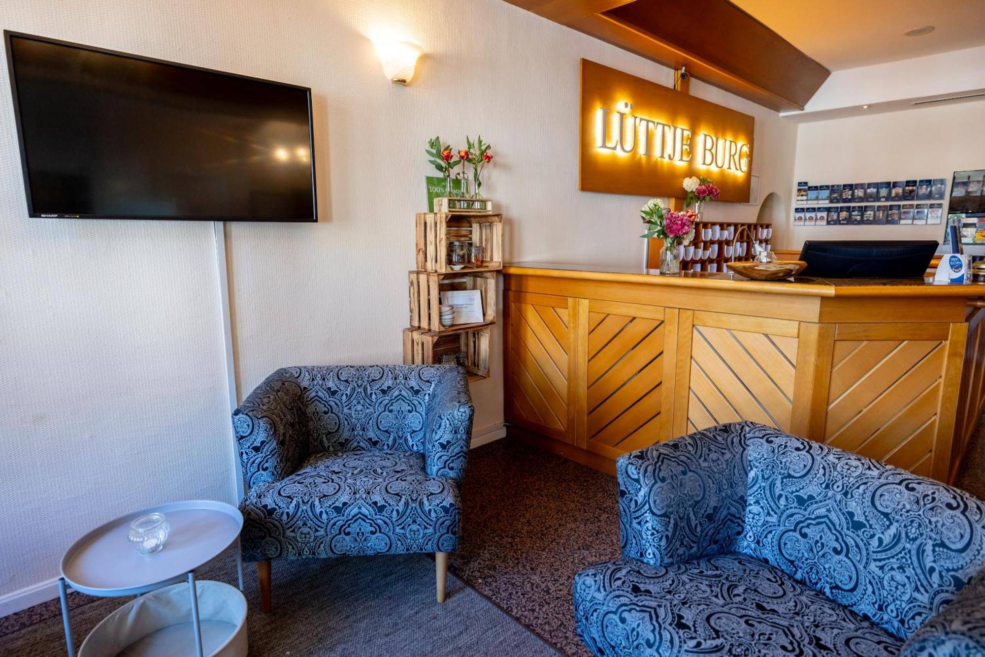 Lütjenburg Hotel Luettje Burg מראה חיצוני תמונה